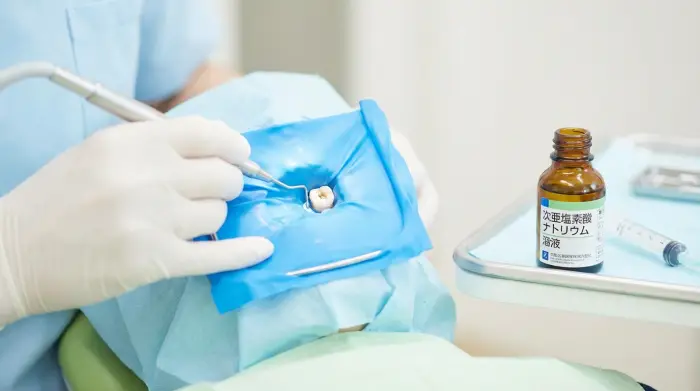 「プロも使う薬剤なら安全では？」の勘違い｜歯科では“隔離して使う”のが常識